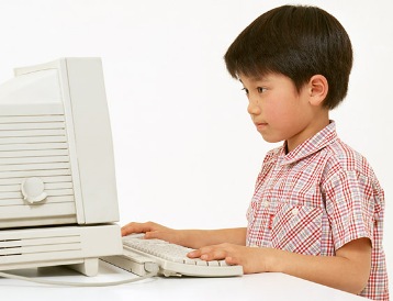 child using internet